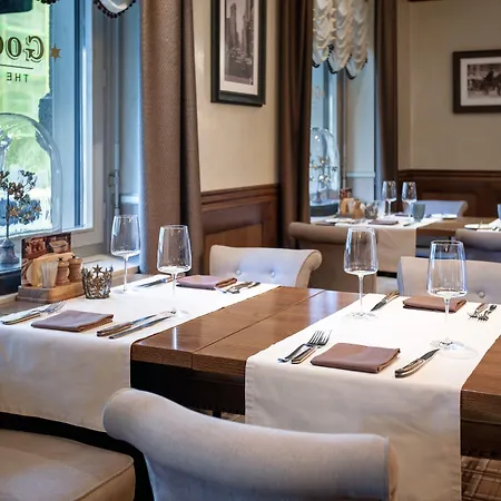 Alden Splügenschloss