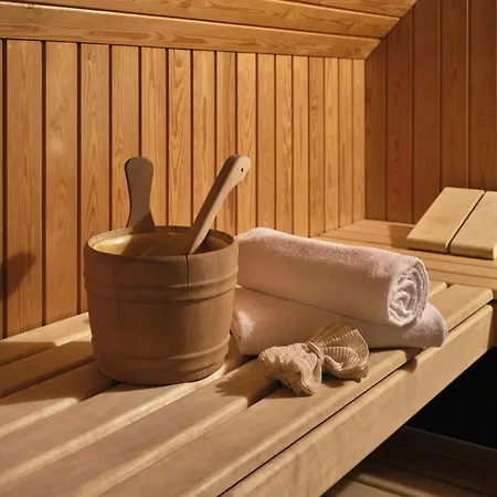 Alden Spluegenschloss - Leonardo Limited Edition 5*