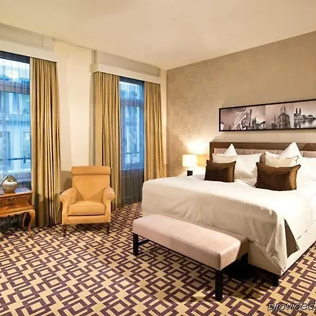 Alden Splügenschloss Hotel 5*