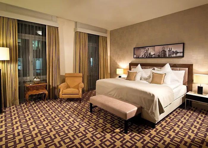 Alden Splügenschloss Hotel 5*